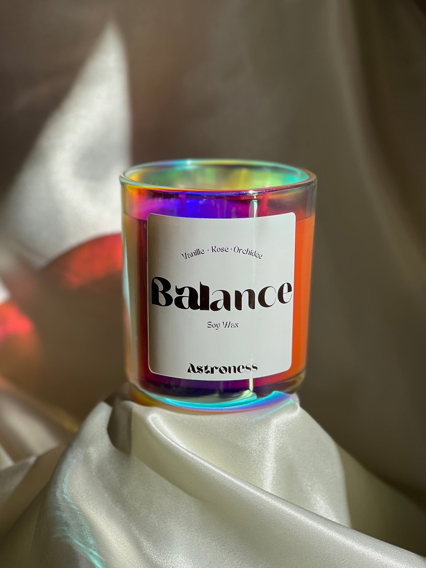 Bougie astrologique de la Balance en verre irisé.